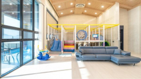 Yeosu Kinolkids Poolvilla